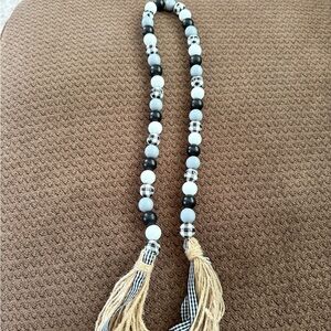 Chic Black and White Farmhouse Beads